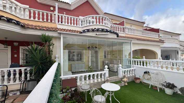 Image No.22-2 Bed Townhouse for sale