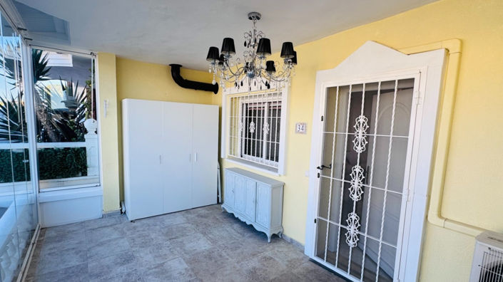 Image No.23-2 Bed Townhouse for sale