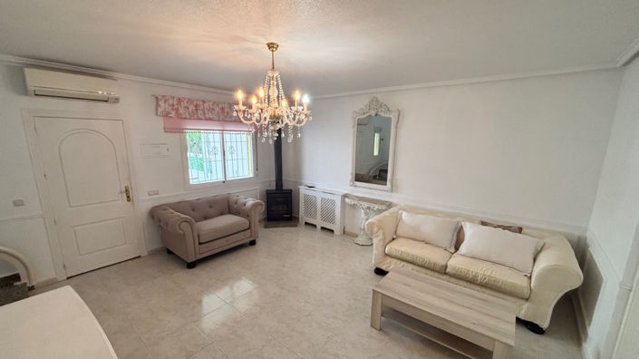 Image No.6-2 Bed Townhouse for sale