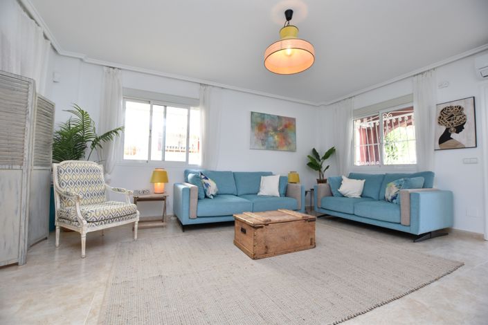 Image No.7-2 Bed Townhouse for sale