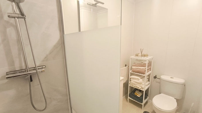 Image No.13-2 Bed Apartment for sale