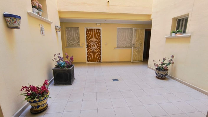 Image No.20-2 Bed Apartment for sale