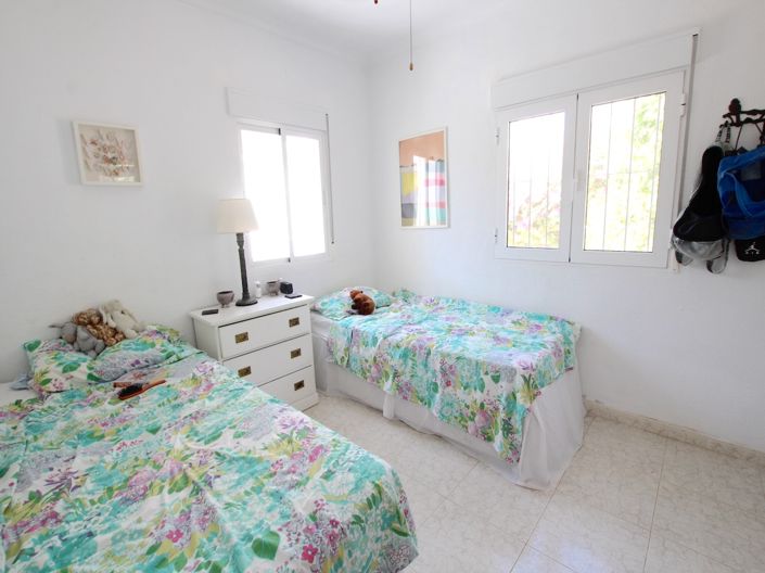 Image No.9-5 Bed Villa for sale