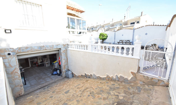 Image No.22-4 Bed Villa for sale