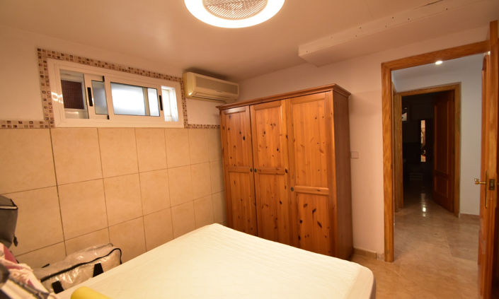 Image No.28-4 Bed Villa for sale