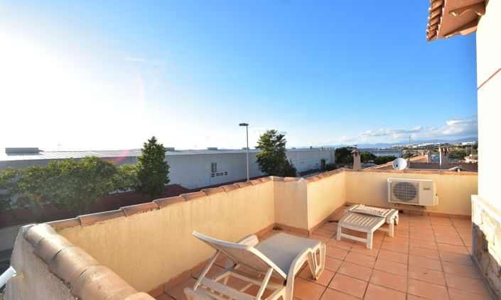 Image No.29-4 Bed Villa for sale