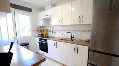 49173_stylish_3_bed_semi_detached_villa_walking_distance_to_the_beach_151025082515_img_8853