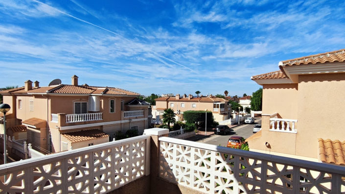 Image No.21-3 Bed Property for sale