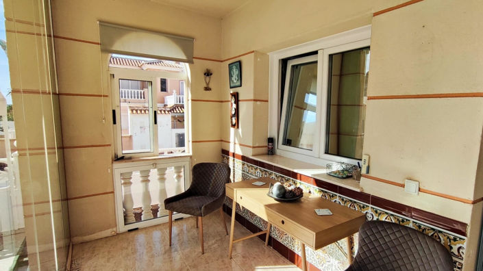 Image No.3-3 Bed Property for sale