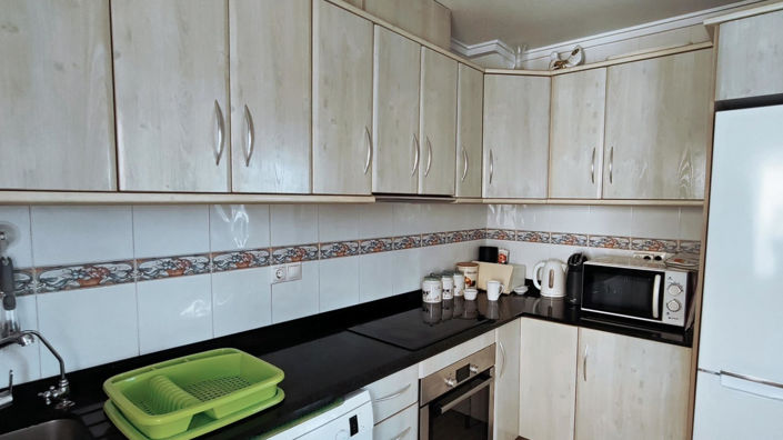 Image No.8-3 Bed Property for sale