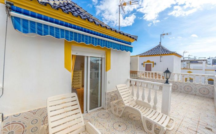 Image No.25-3 Bed Townhouse for sale