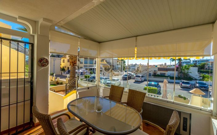 Image No.26-3 Bed Townhouse for sale