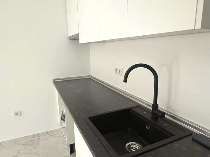 Image No.6-Apartment for sale