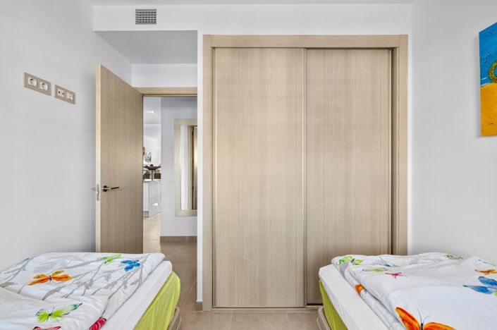 Image No.22-2 Bed Apartment for sale