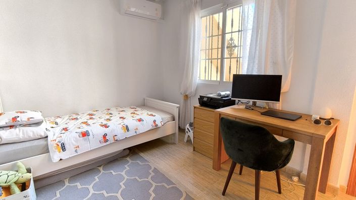 Image No.21-3 Bed Quad for sale