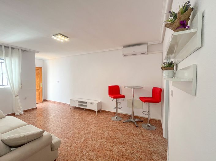 Image No.8-Appartement de 2 chambres à vendre à Entre Naranjos 