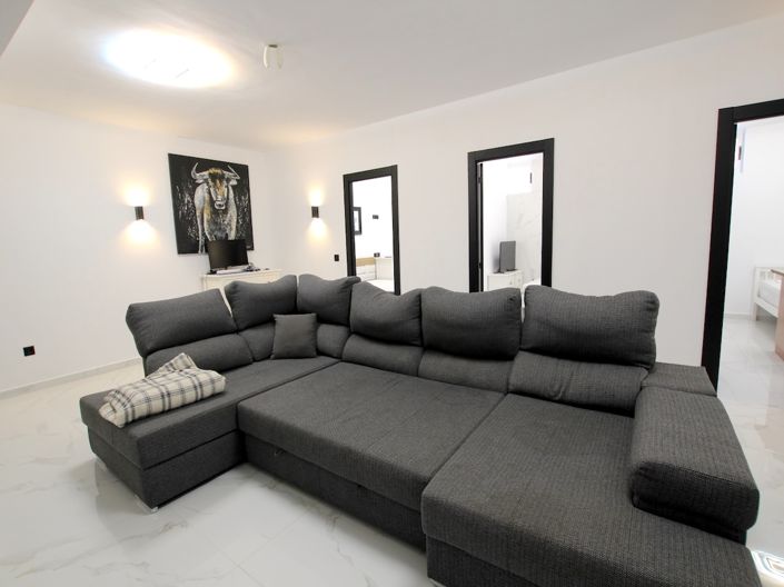 Image No.22-Villa de 6 chambres à vendre à Algorfa