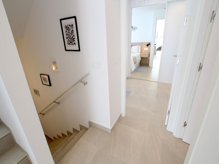 Image No.16-3 Bed Property for sale