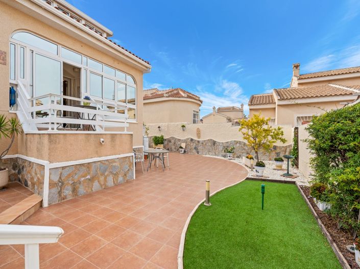 Image No.24-3 Bed Villa for sale