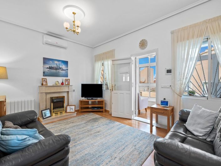 Image No.7-3 Bed Villa for sale