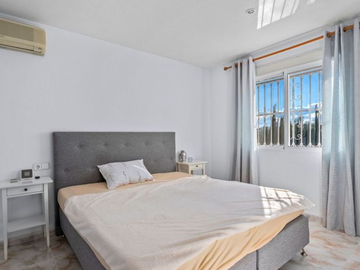 Image No.17-2 Bed Villa for sale