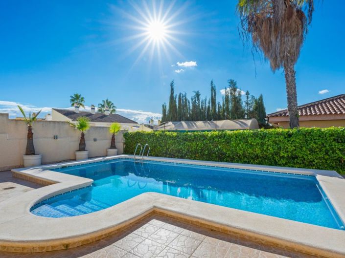 Image No.2-2 Bed Villa for sale