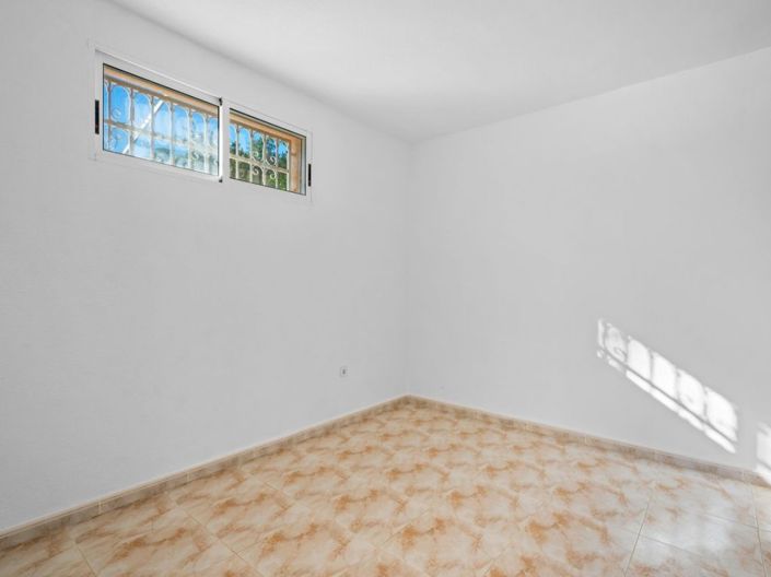 Image No.22-2 Bed Villa for sale