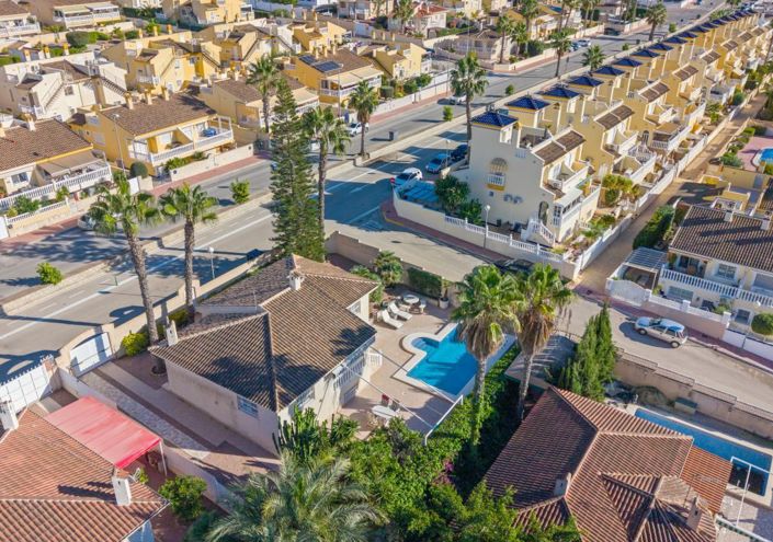 Image No.33-2 Bed Villa for sale