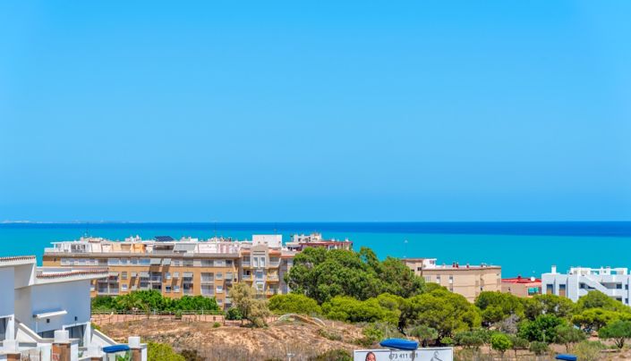 Image No.54-4 Bed Villa for sale