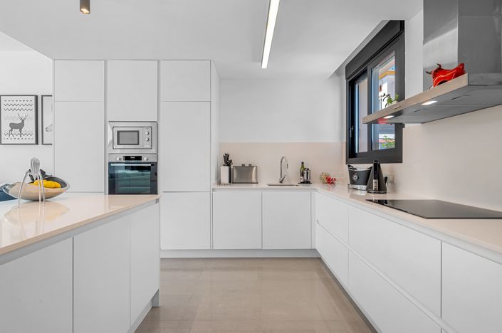 Image No.9-4 Bed Villa for sale