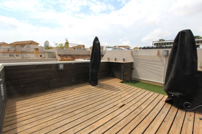 Image No.18-2 Bed Apartment for sale