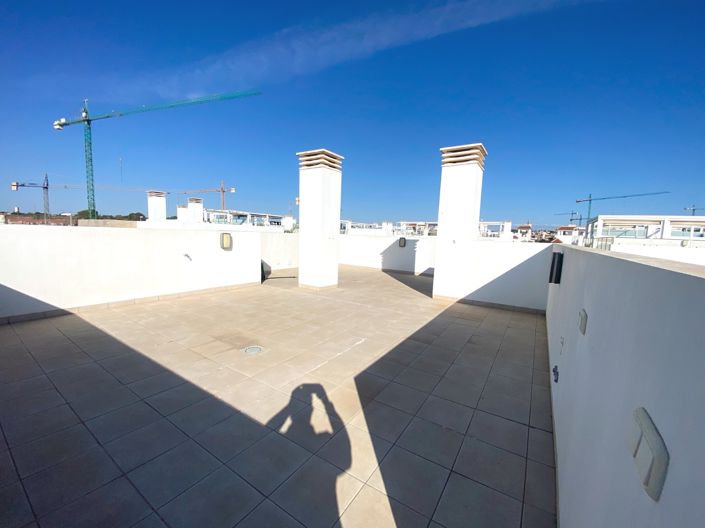 Image No.22-3 Bed Villa for sale
