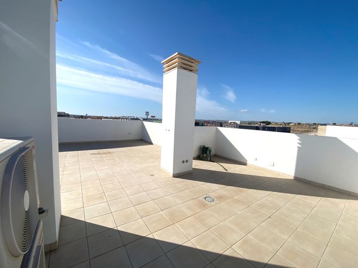Image No.23-3 Bed Villa for sale