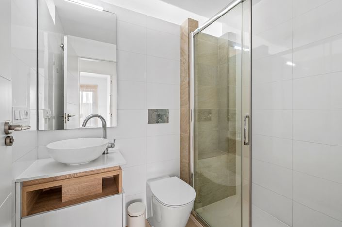 Image No.22-2 Bed Apartment for sale