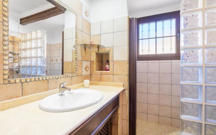 Image No.17-3 Bed Duplex for sale