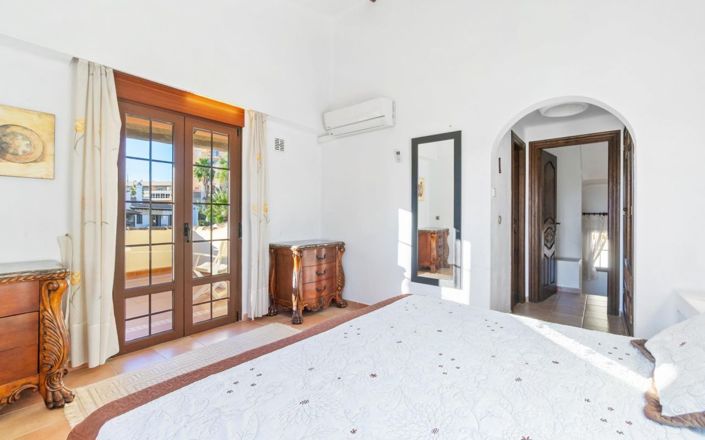 Image No.22-3 Bed Duplex for sale