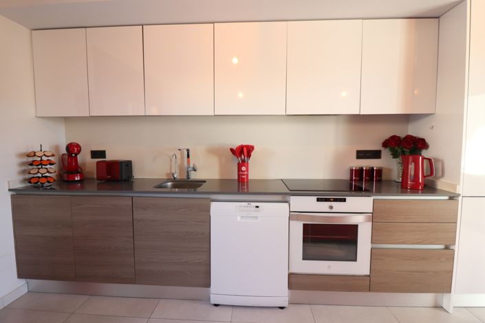 Image No.9-2 Bed Apartment for sale