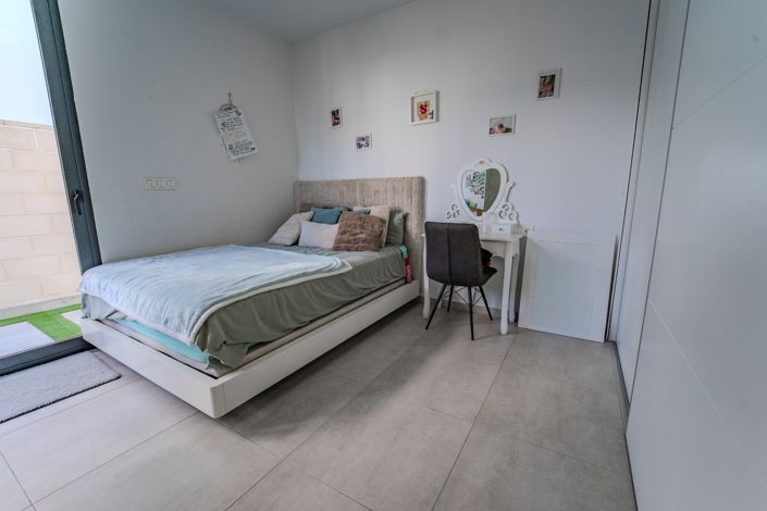 Image No.15-3 Bed Villa for sale