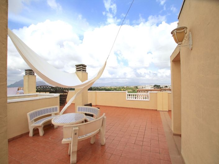 Image No.17-2 Bed Apartment for sale