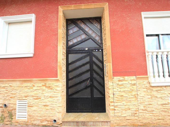 Image No.23-2 Bed Apartment for sale