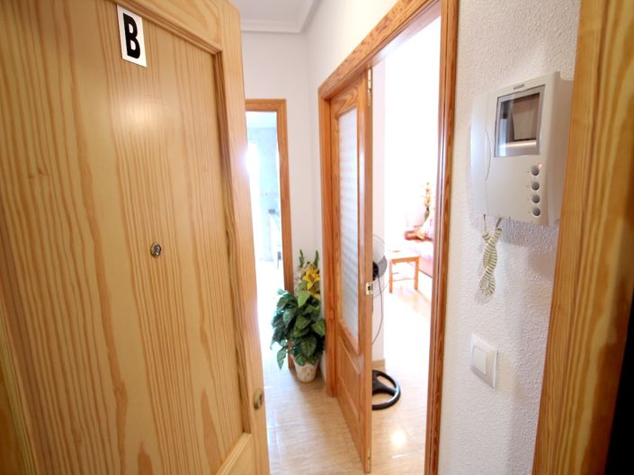 Image No.20-2 Bed Apartment for sale