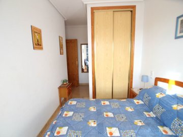 49183_spacious_2_bedroom_2_bathroom_apartment_with_secure_parking_201025154001_img_9205