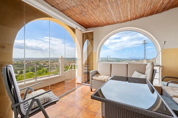 Image No.4-2 Bed Townhouse for sale