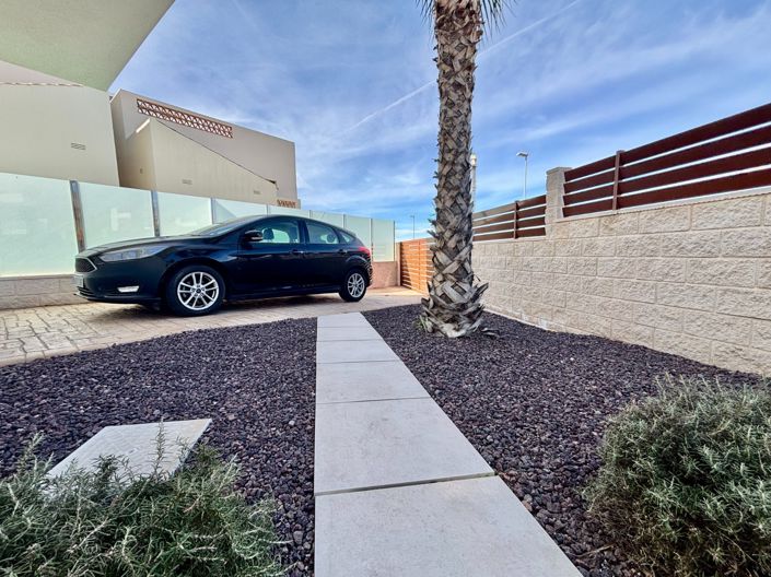 Image No.14-3 Bed Villa for sale