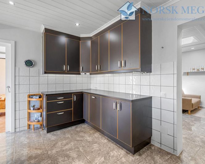 Image No.11-7 Bed Villa for sale