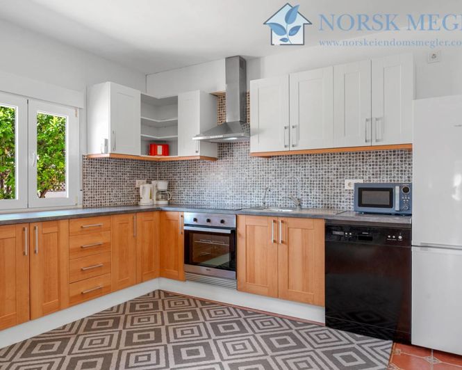 Image No.28-7 Bed Villa for sale