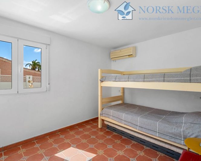 Image No.37-7 Bed Villa for sale