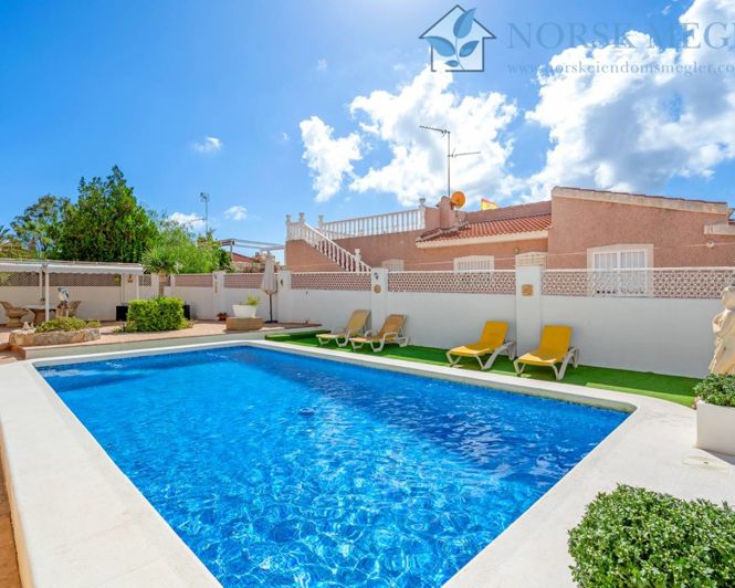 Image No.44-7 Bed Villa for sale