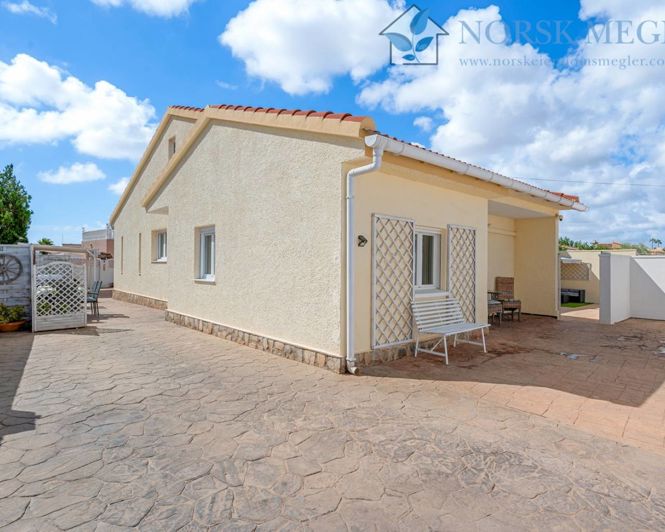 Image No.54-7 Bed Villa for sale