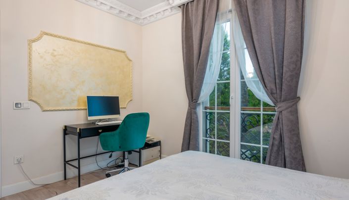 Image No.30-5 Bed Villa for sale